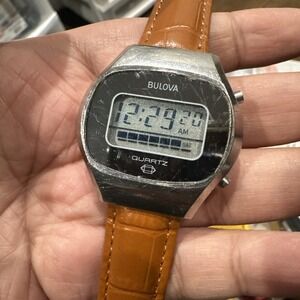 Working Rare Bulova N7 Digital Mens VTG Watch Quartz Brown 40mm New Battery 8in"